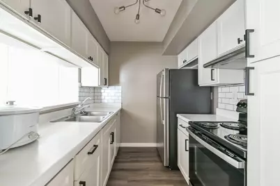 8529 Hearth Drive #25, Houston, TX 77054 - Photo 4