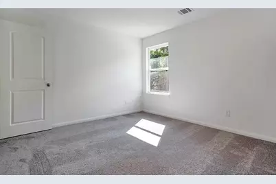 26688 Pools Creek Drive, Huntsville, TX 77320 - Photo 16