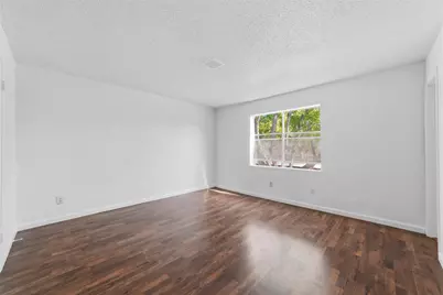 7700 Creekbend Drive #70, Houston, TX 77071 - Photo 20