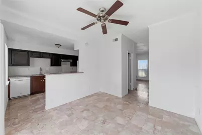 7700 Creekbend Drive #70, Houston, TX 77071 - Photo 8