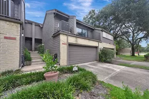 18022 Bal Harbour Dr, Houston, TX 77058 - Photo 2