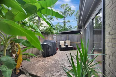 18022 Bal Harbour Drive, Houston, TX 77058 - Photo 32