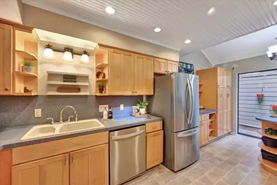18022 Bal Harbour Drive, Houston, TX 77058 - Photo 12