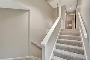 18022 Bal Harbour Dr, Houston, TX 77058 - Photo 20