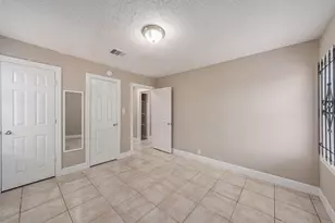 502 Ogilvie St, Houston, TX 77017 - Photo 8
