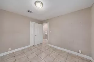 502 Ogilvie St, Houston, TX 77017 - Photo 10