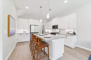 5205 Amber Sunrise Dr, Houston, TX 77018 - Photo 14