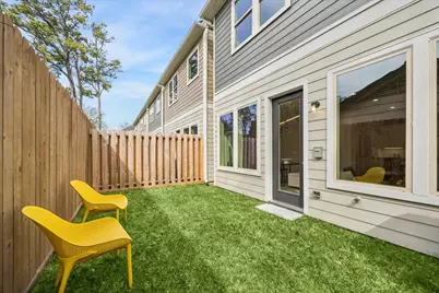 5205 Amber Sunrise Drive, Houston, TX 77018 - Photo 30