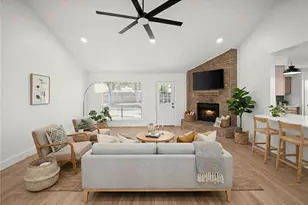 303 Knoll Forest Dr, League City, TX 77573 - Photo 1