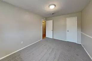 11326 Sagevale Ln, Houston, TX 77089 - Photo 6