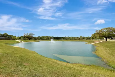 2628 Friendship Lane, Friendswood, TX 77546 - Photo 32