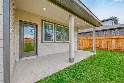 14315 Yellow Hawthorn Court, Conroe, TX 77384 - Photo 40
