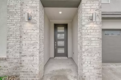 14315 Yellow Hawthorn Court, Conroe, TX 77384 - Photo 2