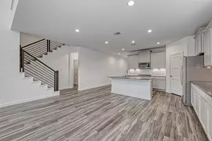14315 Yellow Hawthorn Ct, Conroe, TX 77384 - Photo 10