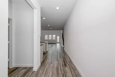 14315 Yellow Hawthorn Court, Conroe, TX 77384 - Photo 4