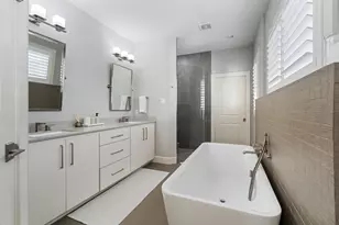 813 Ashland St, Houston, TX 77007 - Photo 24