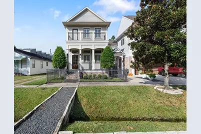 813 Ashland Street, Houston, TX 77007 - Photo 1