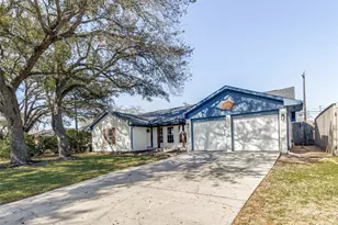 10406 Willowisp Dr, Houston, TX 77035 - Photo 2