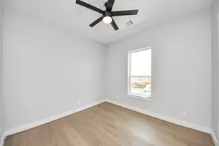 322 E 35 Th St, Houston, TX 77018 - Photo 20