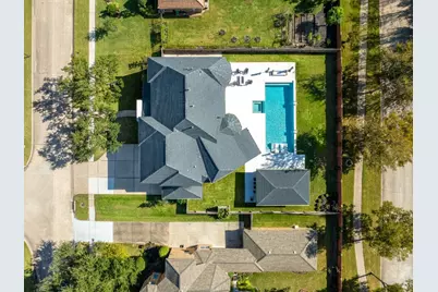 7714 Long Shadows Drive, Sugar Land, TX 77479 - Photo 4