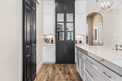 7714 Long Shadows Drive, Sugar Land, TX 77479 - Photo 14