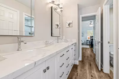 7714 Long Shadows Drive, Sugar Land, TX 77479 - Photo 40