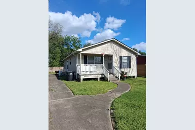 735 Hoffman Street, Houston, TX 77020 - Photo 1