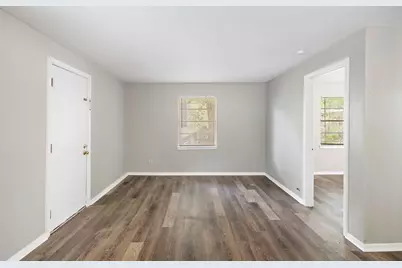 404 N 7th Street, Baytown, TX 77520 - Photo 4