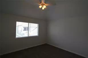 814 Forest Thicket Ln, Houston, TX 77067 - Photo 22