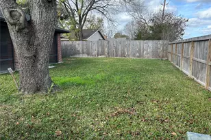 2310 Townhall Ln, Katy, TX 77449 - Photo 24