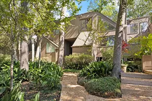 222 Litchfield Ln, Houston, TX 77024 - Photo 30