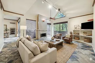 222 Litchfield Ln, Houston, TX 77024 - Photo 16