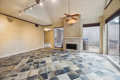 222 Litchfield Lane, Houston, TX 77024 - Photo 16