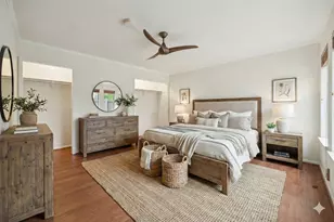 222 Litchfield Ln, Houston, TX 77024 - Photo 20