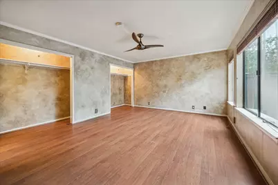 222 Litchfield Lane, Houston, TX 77024 - Photo 18