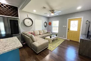 720 Caperton St, Houston, TX 77022 - Photo 12