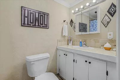 1215 Orange Street, Vidor, TX 77662 - Photo 22