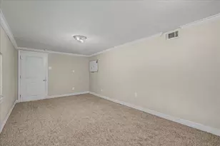 1215 Orange St, Vidor, TX 77662 - Photo 28