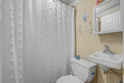 1215 Orange Street, Vidor, TX 77662 - Photo 28
