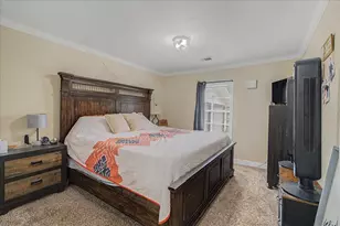 1215 Orange St, Vidor, TX 77662 - Photo 16