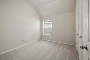27 Palm Desert Dr, Manvel, TX 77578 - Photo 16
