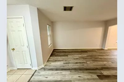 1910 Plum Falls Lane, Pearland, TX 77581 - Photo 4