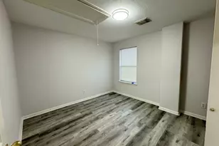 1910 Plum Falls Ln, Pearland, TX 77581 - Photo 30