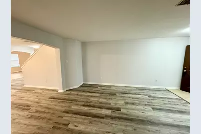 1910 Plum Falls Lane, Pearland, TX 77581 - Photo 6