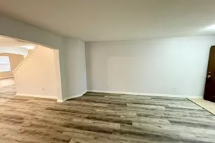 1910 Plum Falls Ln, Pearland, TX 77581 - Photo 6