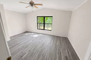 142 Aspen, Livingston, TX 77351 - Photo 16