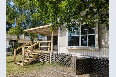 142 Aspen, Livingston, TX 77351 - Photo 2
