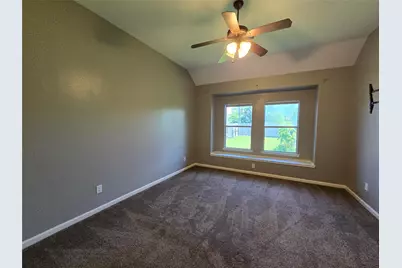 215 Danna Street, Baytown, TX 77523 - Photo 16
