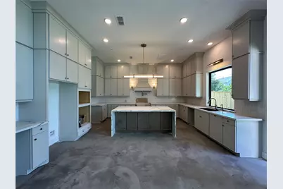 9710 Larston Street, Houston, TX 77055 - Photo 2