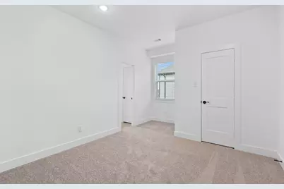 5222 Sage Hills Drive, Iowa Colony, TX 77578 - Photo 18